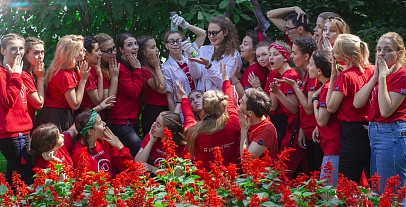 Вожатский отряд "Я и Ты" Вожатский отряд "Я и Ты"